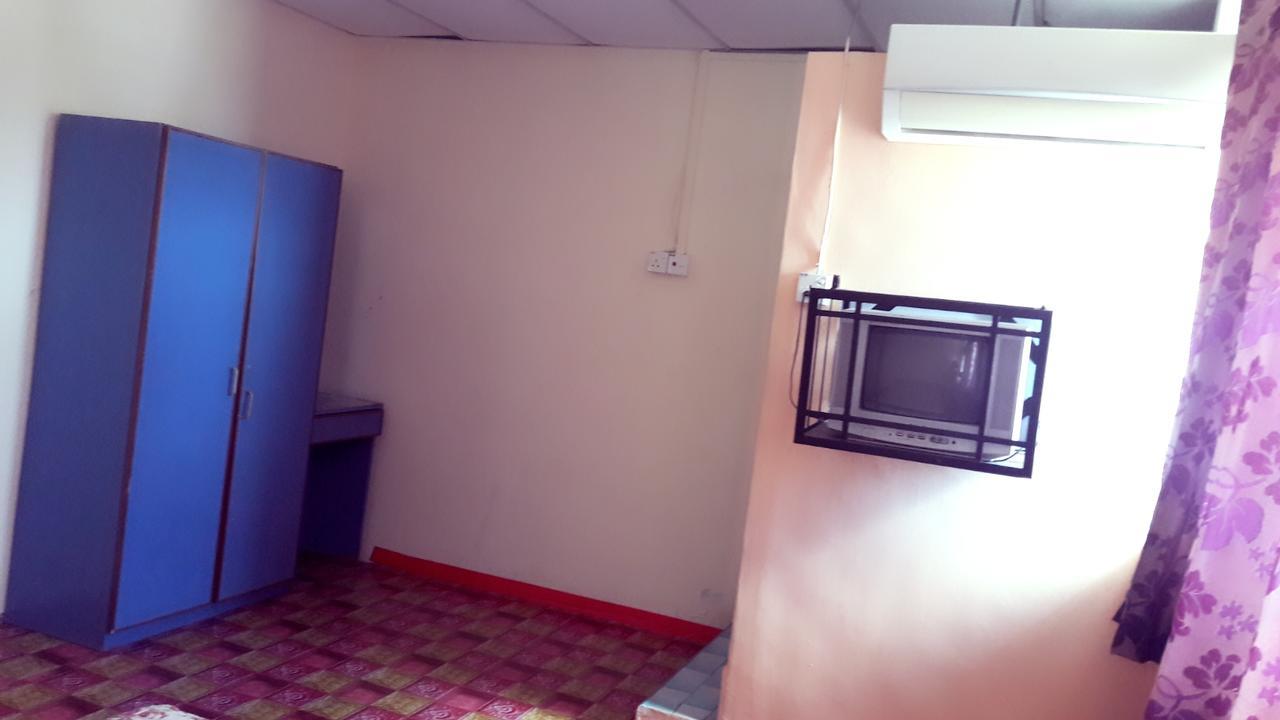 Hotel Makmur 关丹 外观 照片